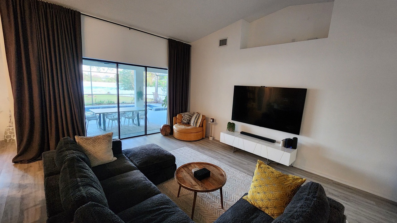 Photo of Livingroom in Northwest Orlando