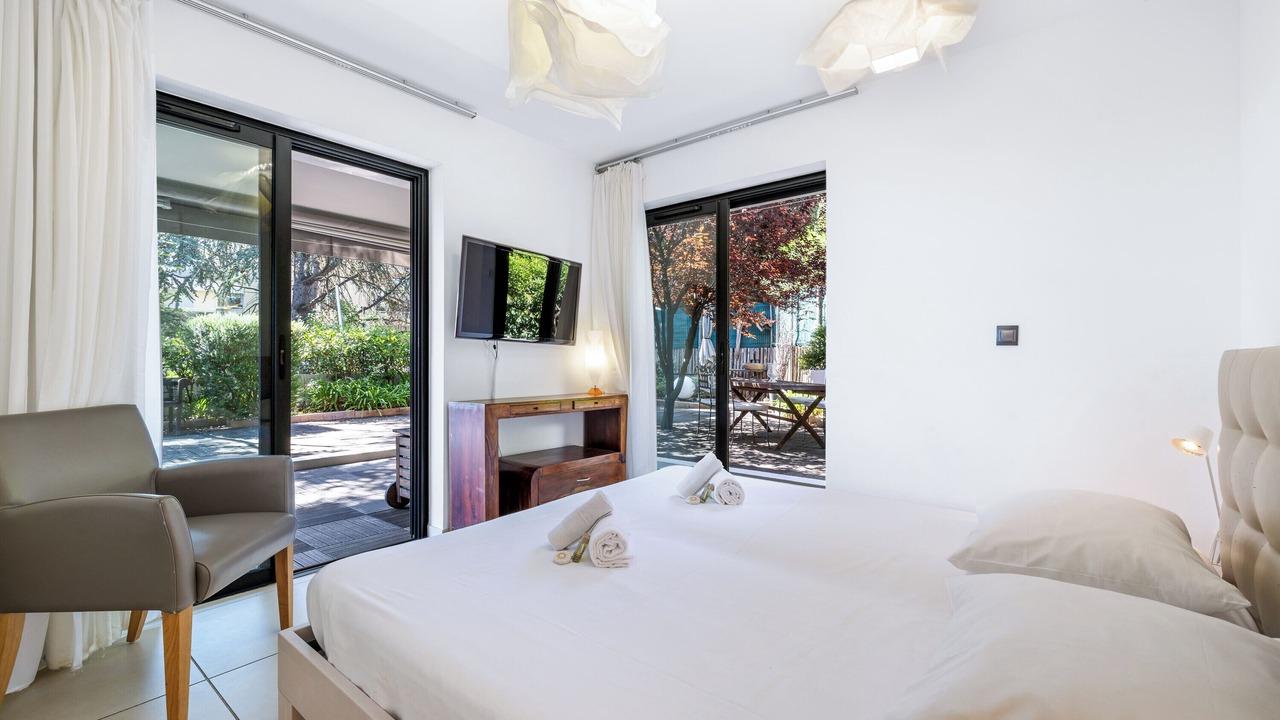Photo of Bedroom in Saint Antoine