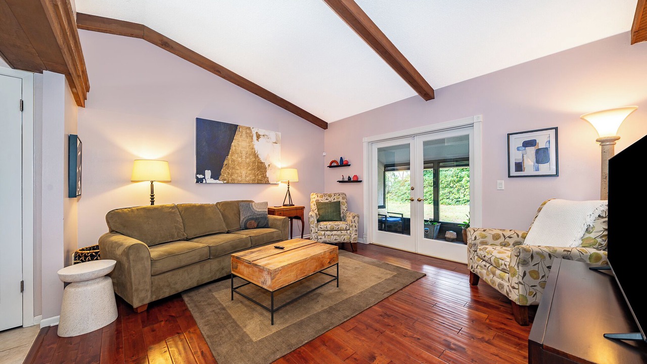Photo of Livingroom in Forest City