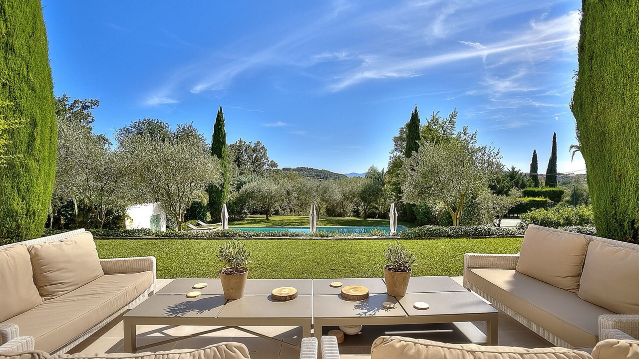 Photo of Others in Chateauneuf-Grasse