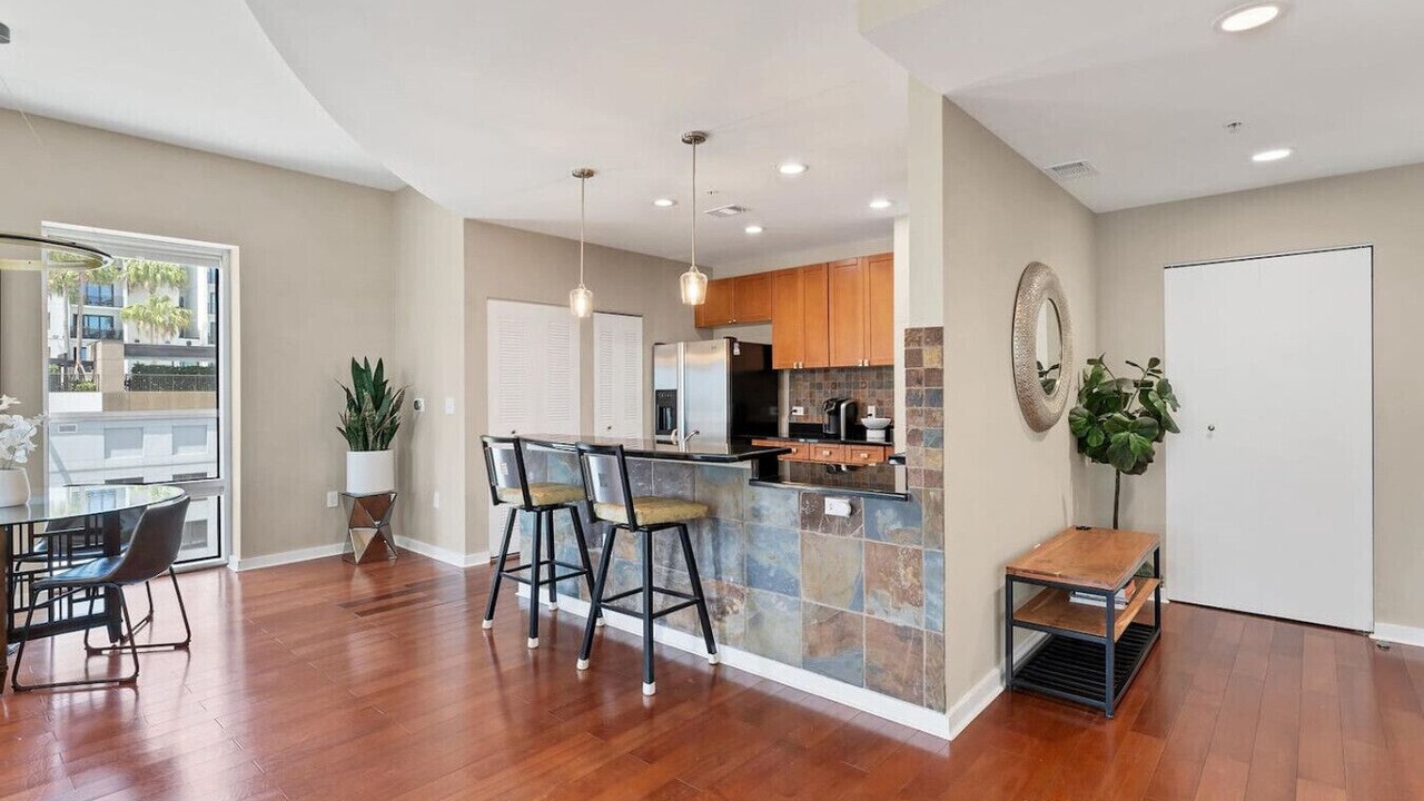 Photo of Kitchen in South Eola