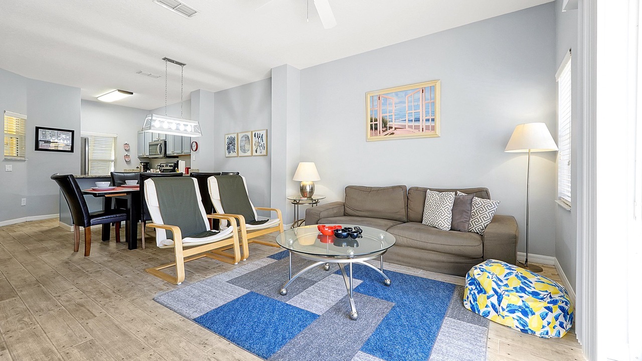 Photo of Livingroom in Sunset Lakes