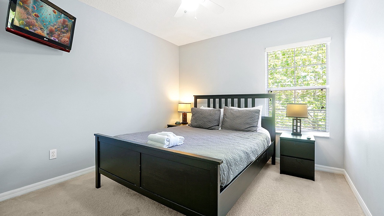 Photo of Bedroom in Sunset Lakes