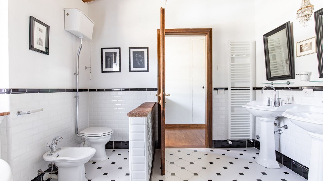 Photo of Bathroom in Massarosa