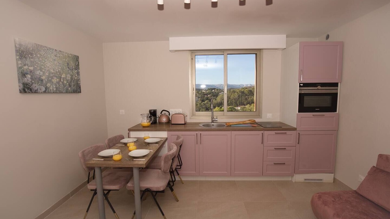 Photo of Kitchen in Biot