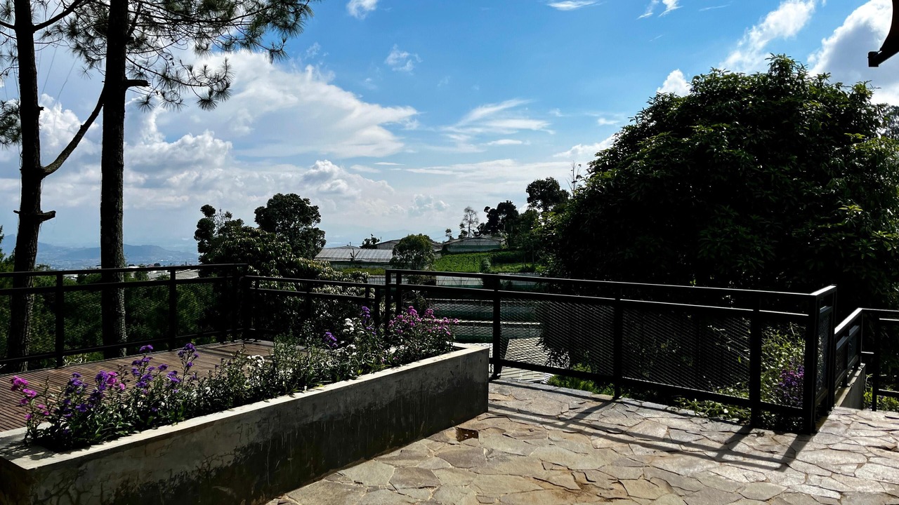Photo of Patio Balcony in Parongpong