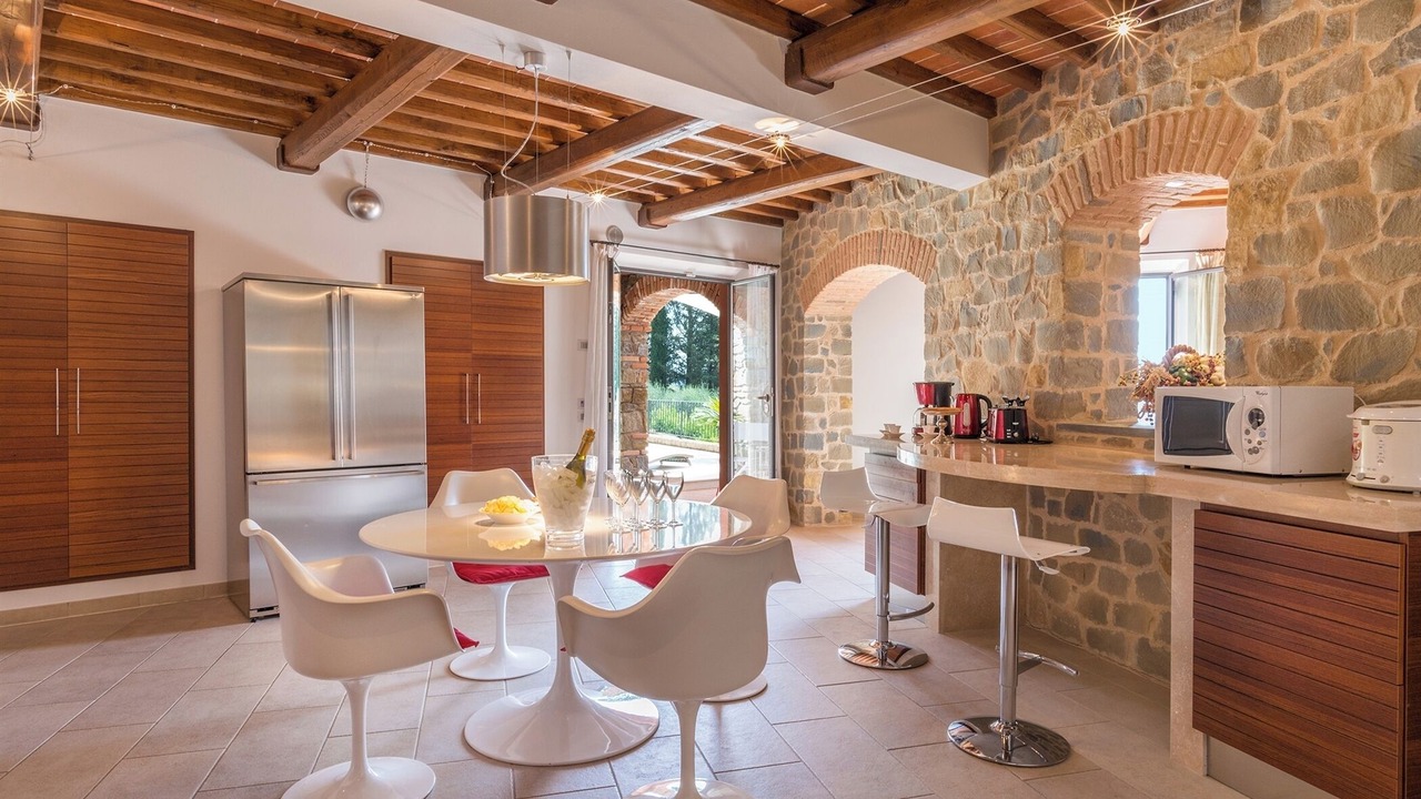 Photo of Kitchen in Margine Coperta-Traversagna