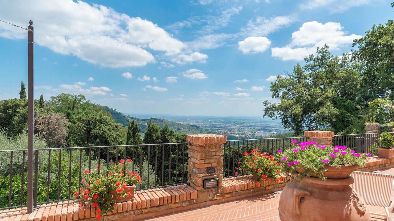 Photo of Patio Balcony in Margine Coperta-Traversagna