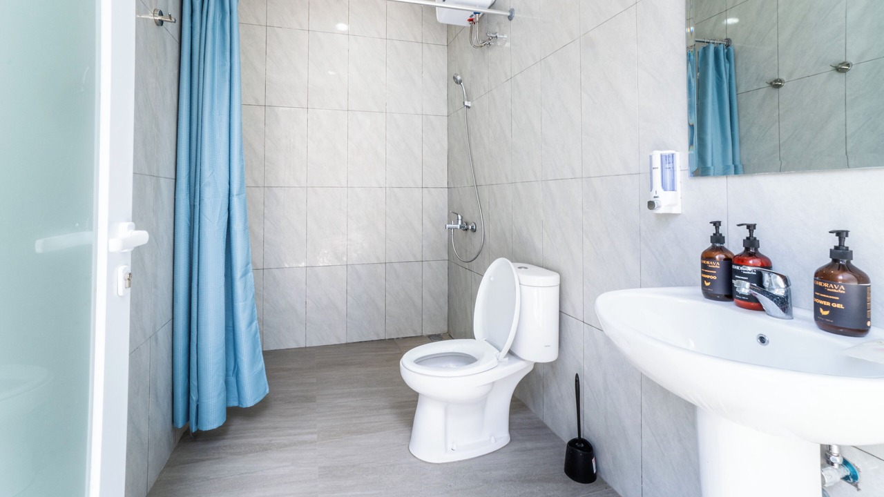 Photo of Bathroom in Kampial
