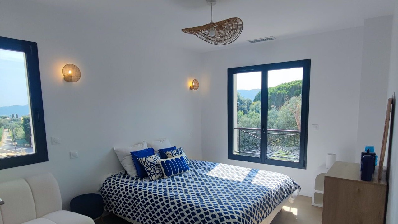 Photo of Bedroom in La Roquette-sur-Siagne