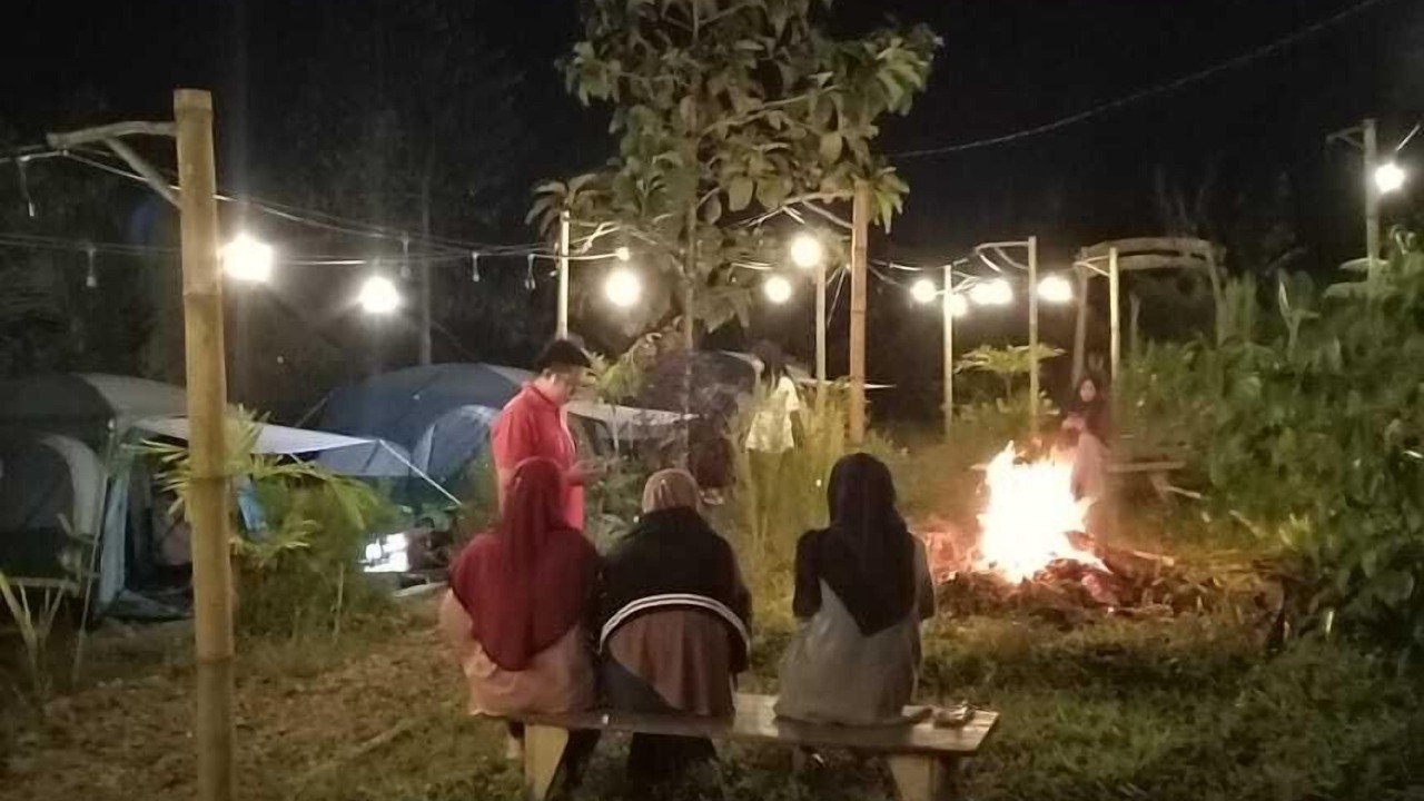 Photo of Outdoor in Kalangbret
