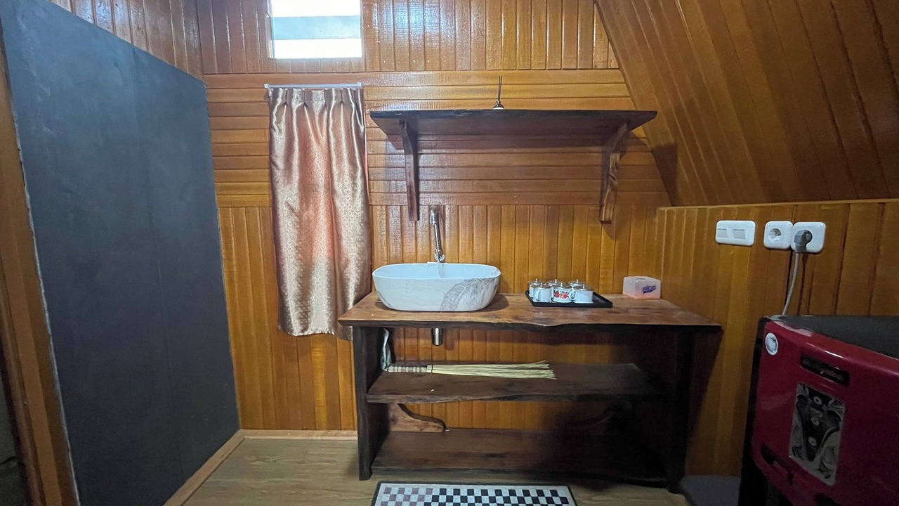 Photo of Bedroom in Bukittinggi