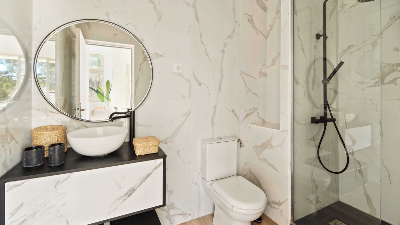Photo of Bathroom in Saint-Tropez City Centre
