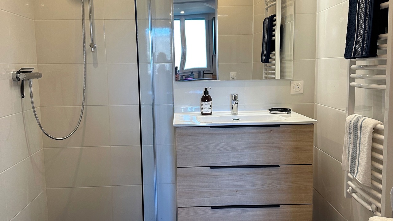 Photo of Bathroom in Aspremont