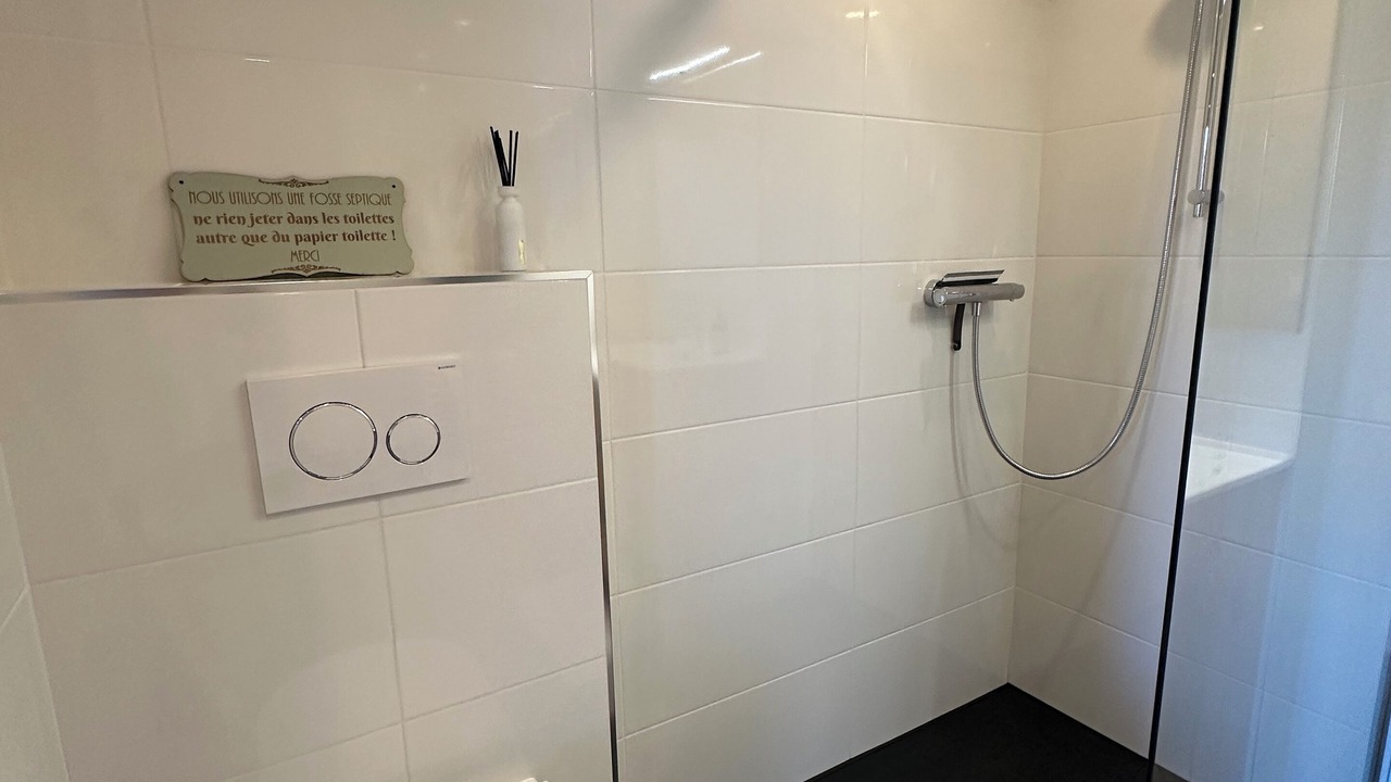 Photo of Bathroom in Aspremont