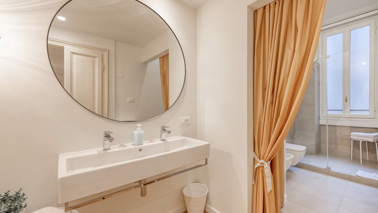 Photo of Bathroom in Washington