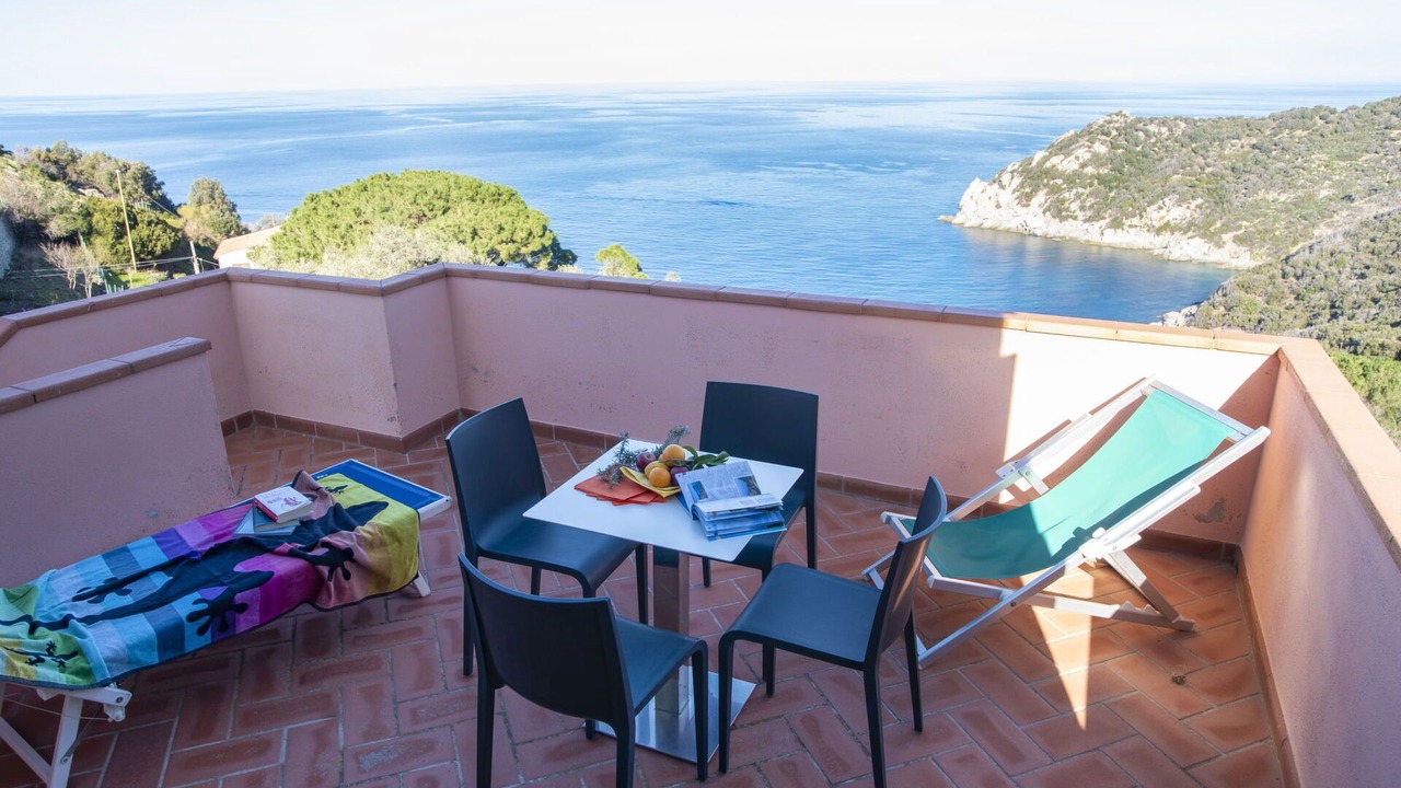 Photo of Patio Balcony in Patresi