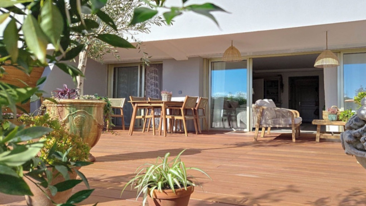 Photo of Outdoor in Villeneuve Loubet Beach