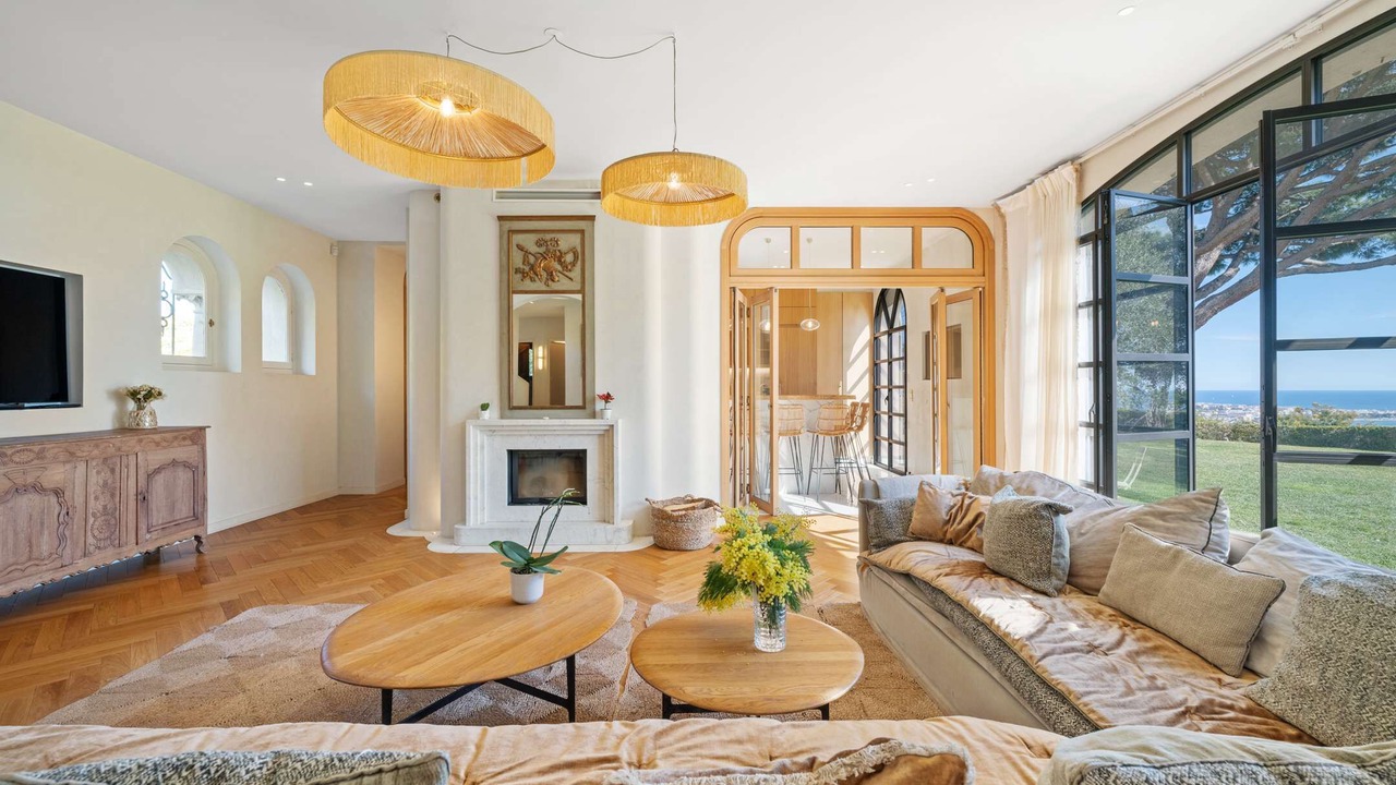 Photo of Livingroom in La Croix des Gardes