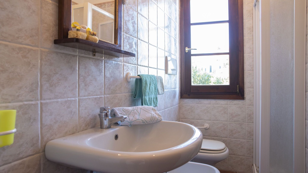 Photo of Bathroom in Patresi