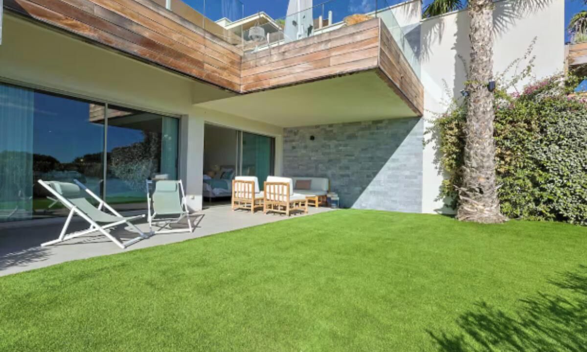 Photo of Patio Balcony in Sainte-Maxime