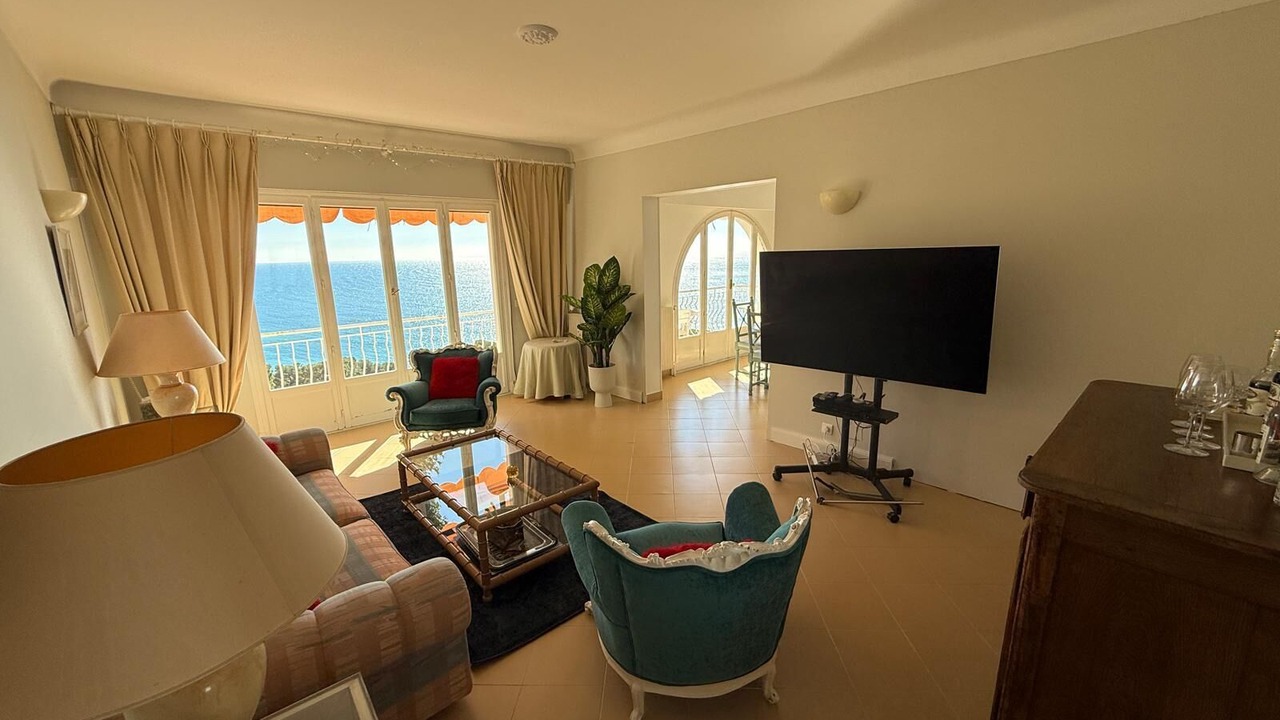 Photo of Livingroom in Eze