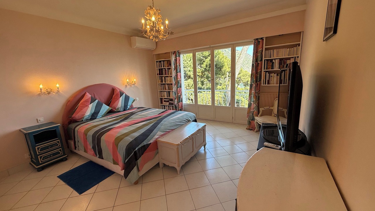 Photo of Bedroom in Eze