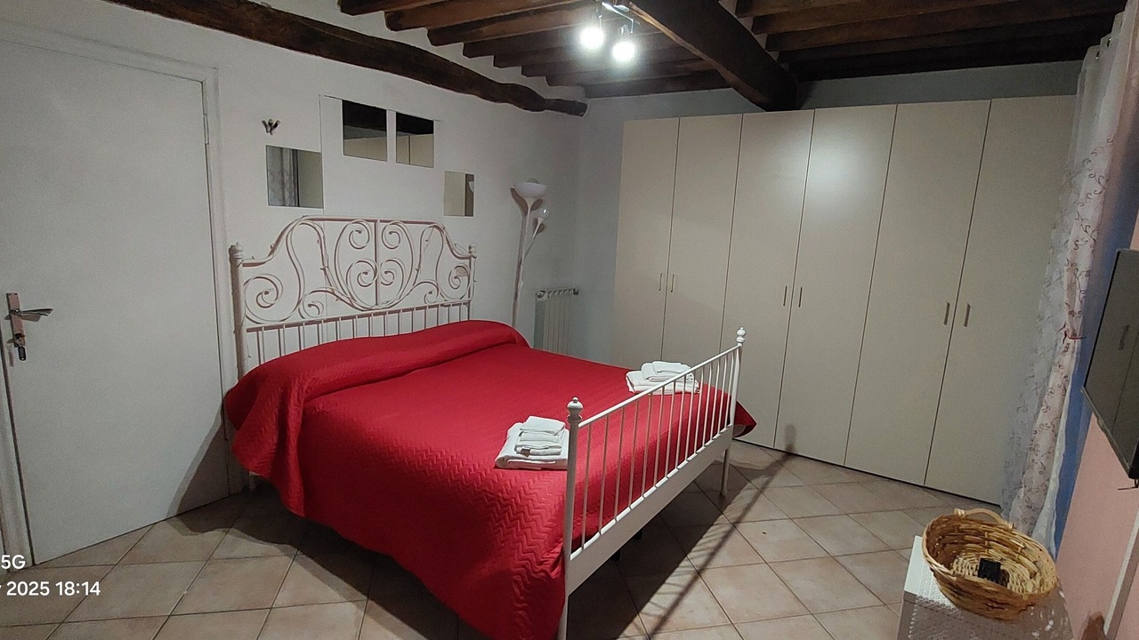 Photo of Bedroom in Seravezza