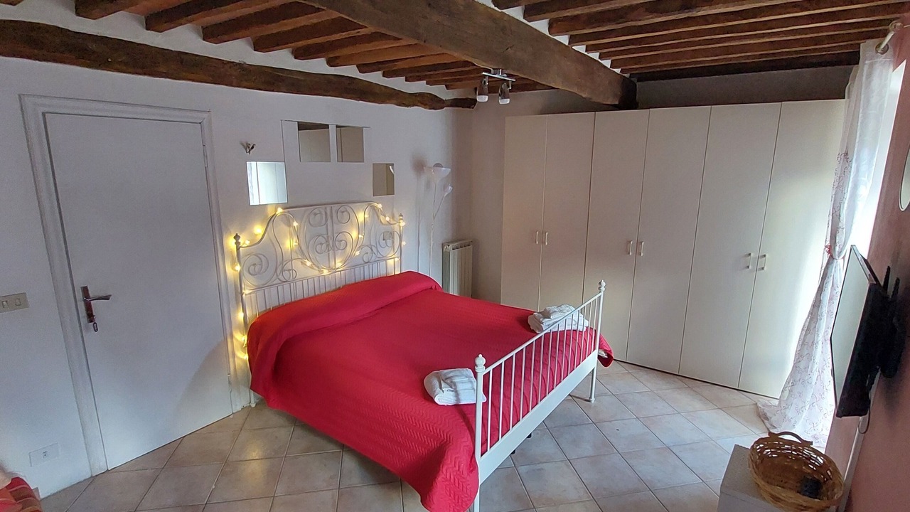 Photo of Bedroom in Seravezza