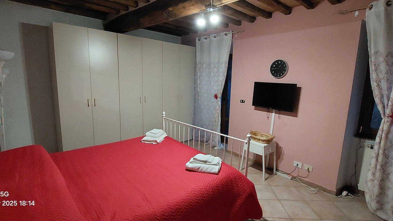Photo of Bedroom in Seravezza
