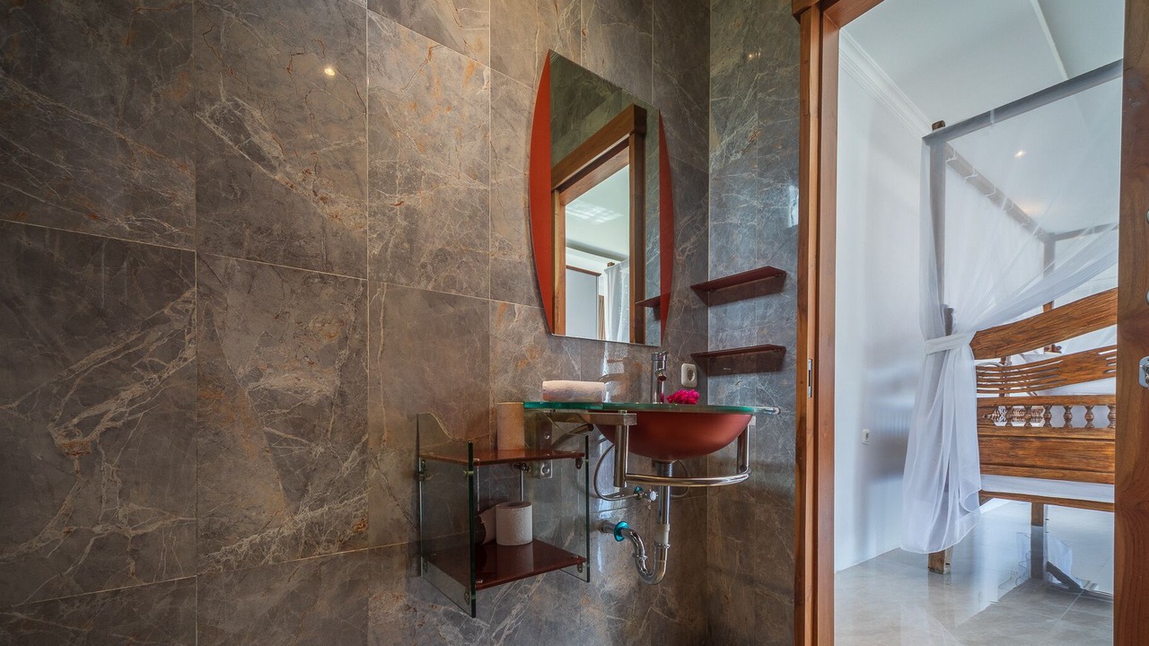 Photo of Bathroom in Temukus