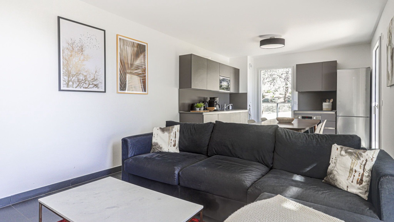 Photo of Livingroom in Eze