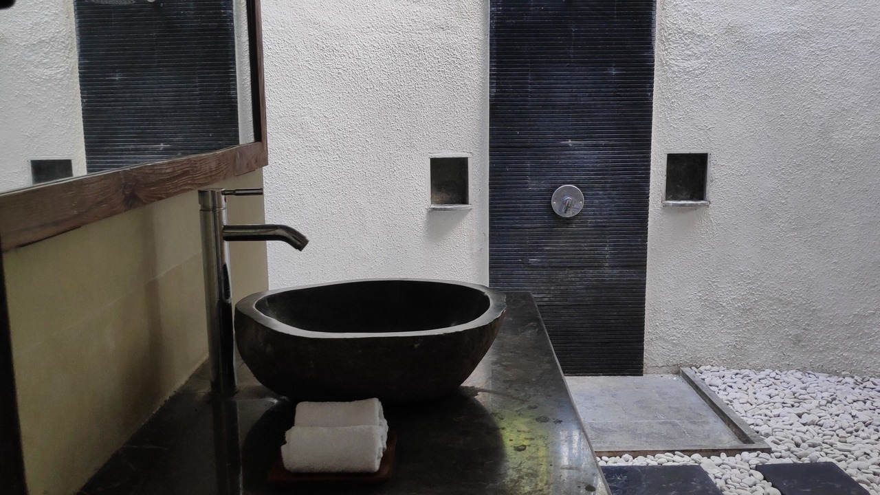 Photo of Bathroom in Kedewatan