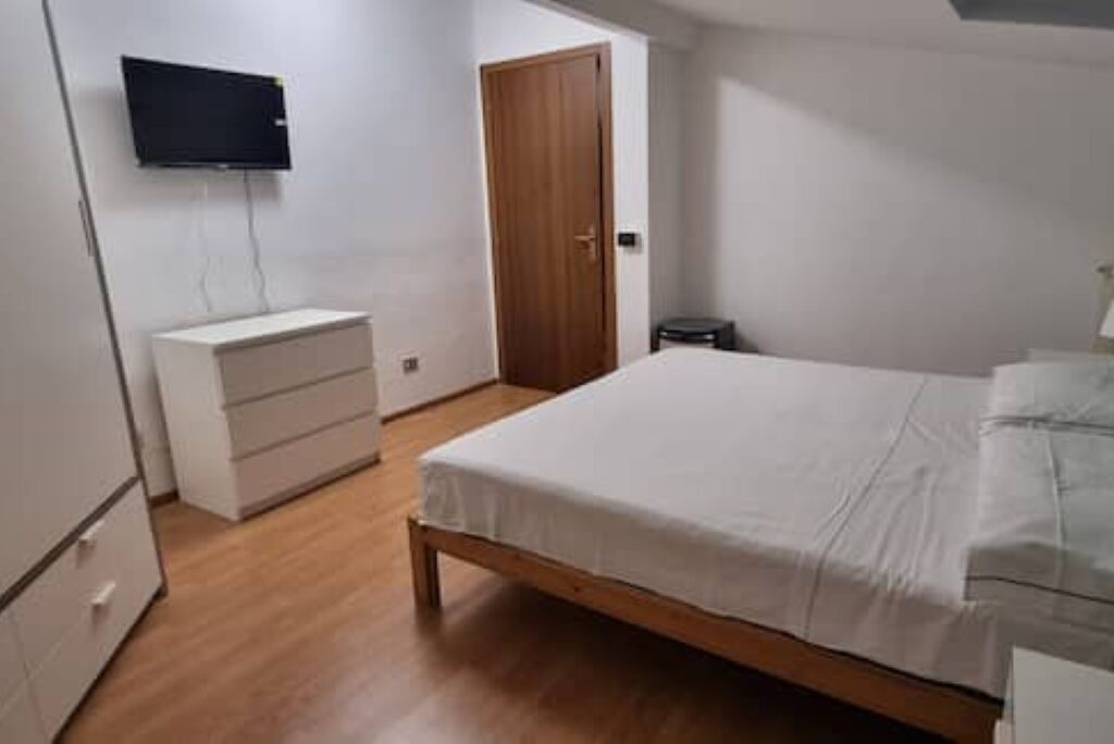 Photo of Bedroom in Livorno