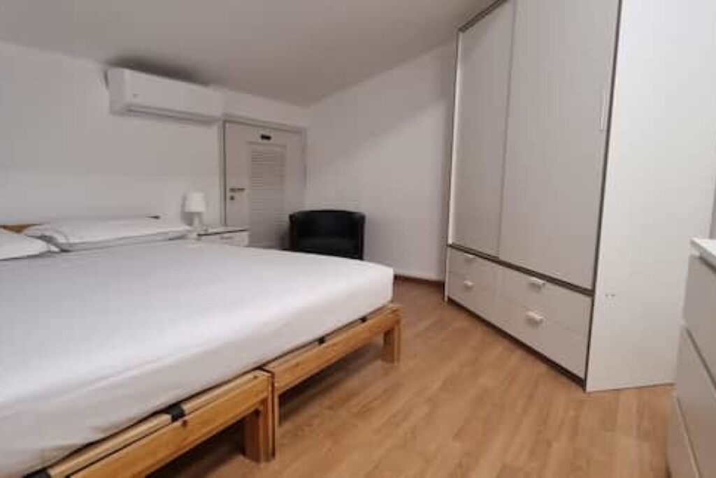 Photo of Bedroom in Livorno
