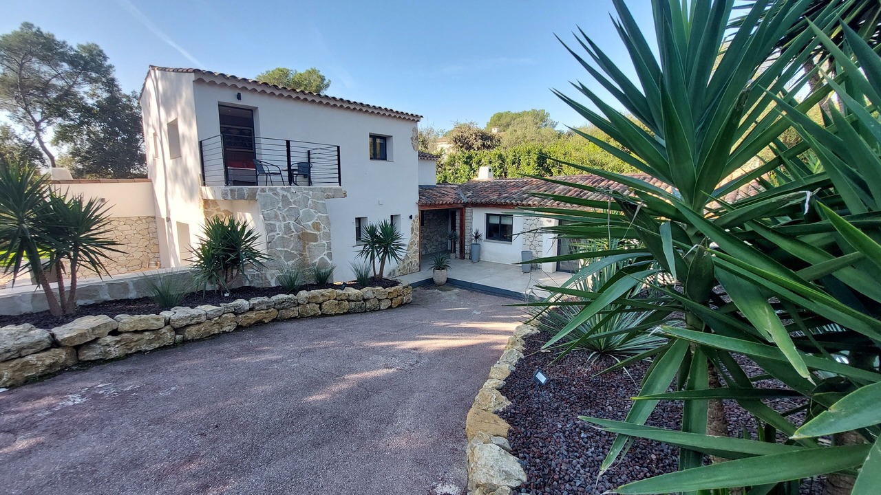 Photo of Outdoor in Roquefort-les-Pins