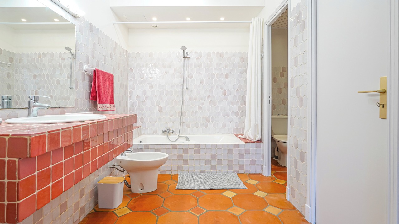 Photo of Bathroom in Beausoleil