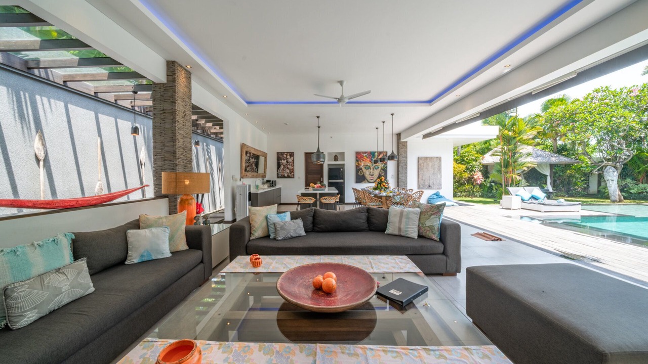 Photo of Livingroom in Sunset Road