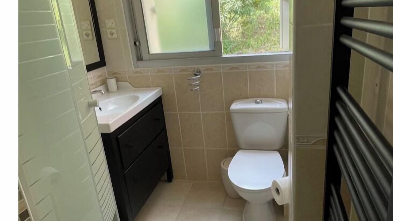 Photo of Bathroom in Saint Antoine
