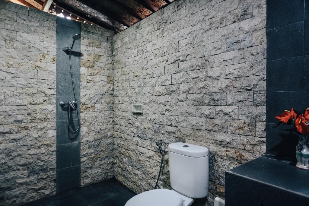 Photo of Bathroom in Batunya