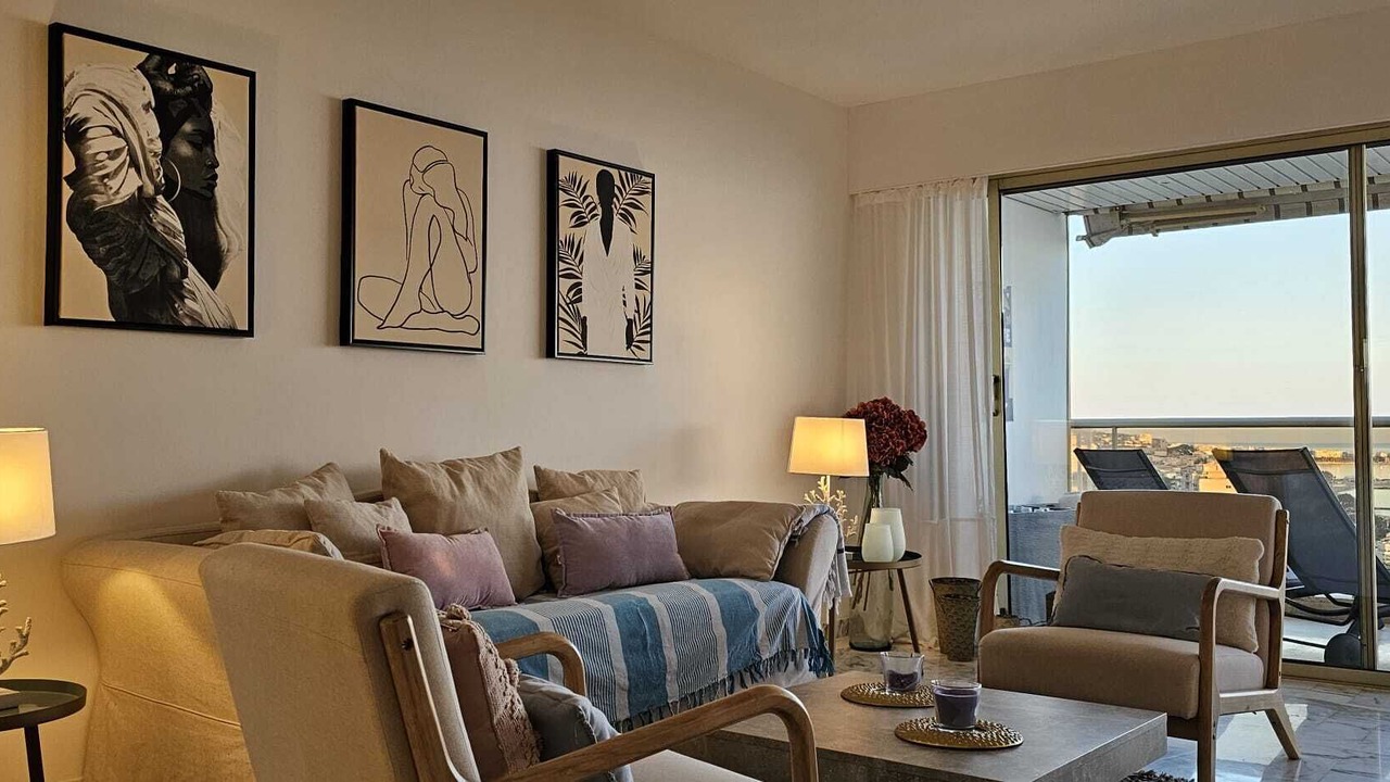 Photo of Livingroom in Cannes La Bocca