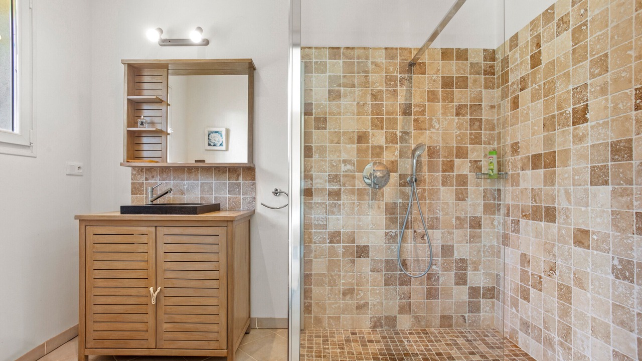 Photo of Bathroom in Cabris