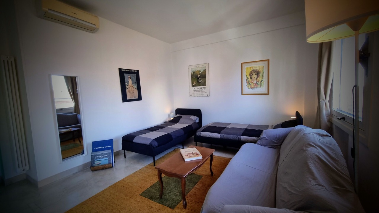 Photo of Livingroom in Pisa City Centre