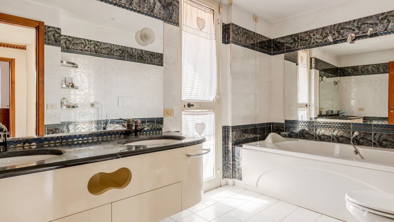 Photo of Bathroom in Viareggio