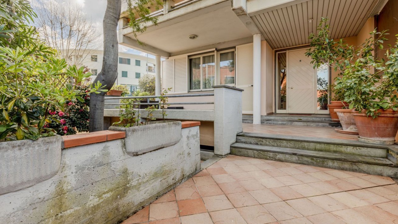 Photo of Patio Balcony in Viareggio