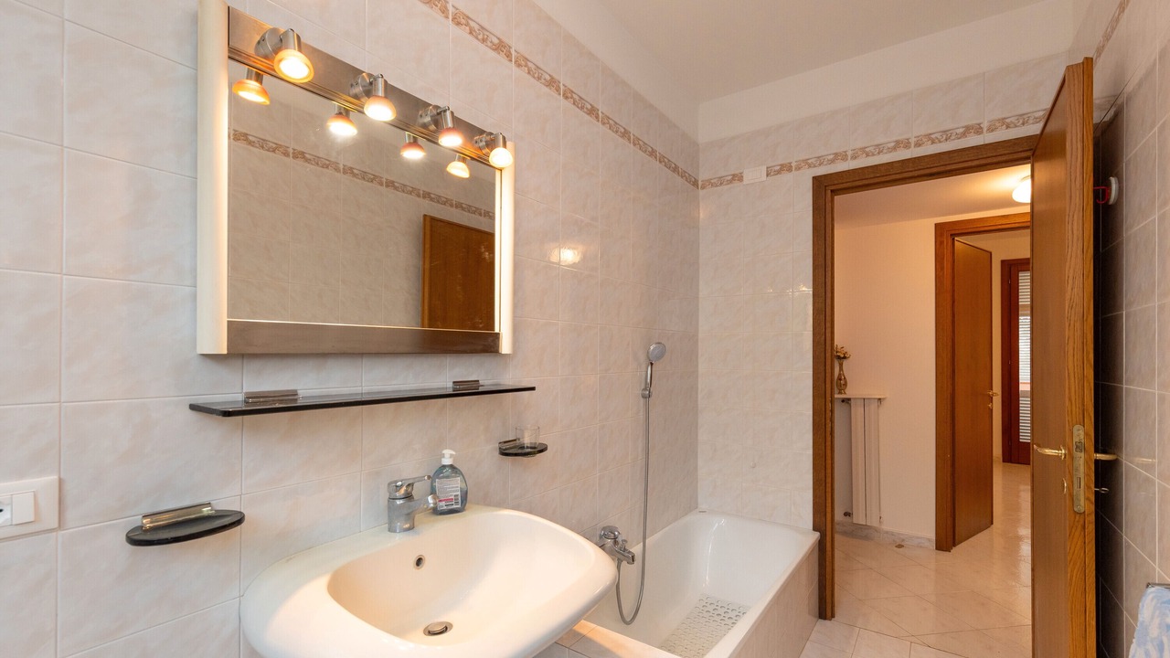 Photo of Bathroom in Castiglioncello