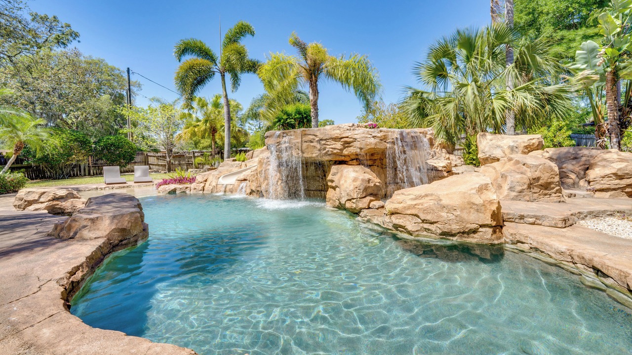 Photo of Outdoor in Longwood