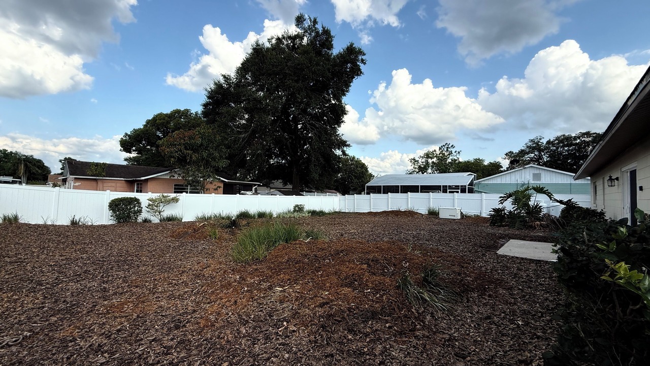 Photo of Outdoor in Azalea Park