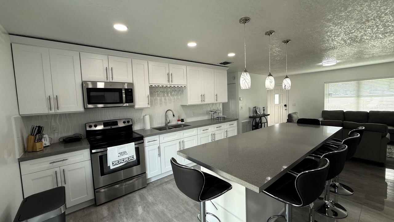 Photo of Kitchen in Azalea Park