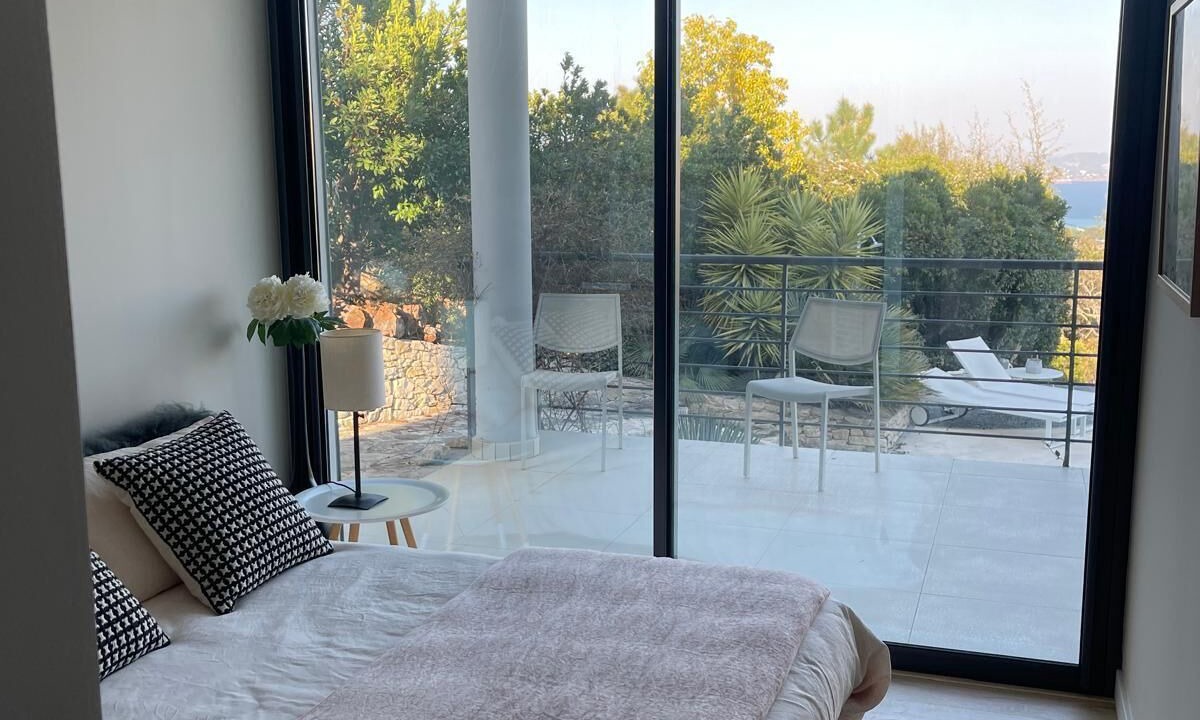 Photo of Bedroom in Saint-Aygulf